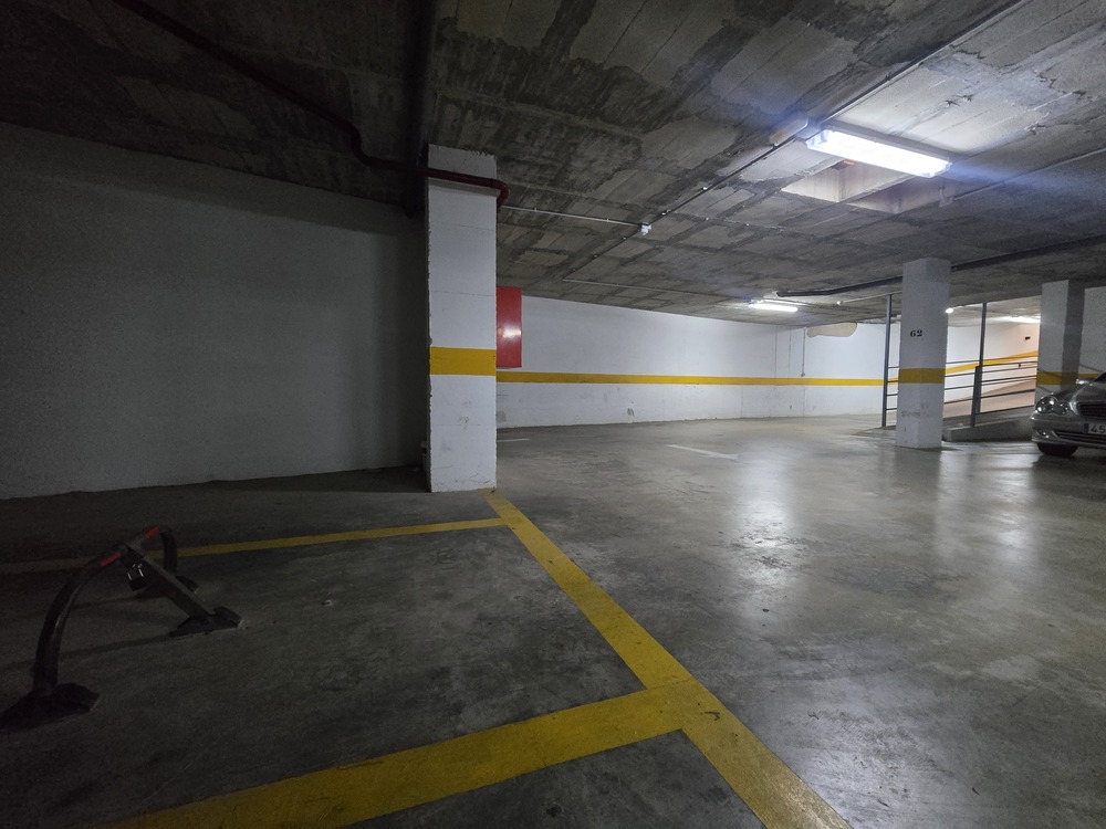 Parking privado en La Loma, Torrevieja — a 700 metros de la brisa marina